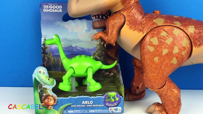 BUSCANDO A SPOT ARLO (EL GRAN DINOSAURIO) QUE CAMINA SOLO - DINOSAURIOS DE JUGUETE TOMY DINO TOYS