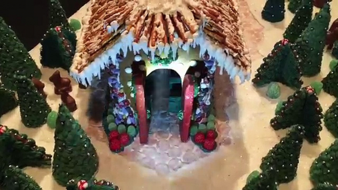 Gingerbread House - Thomas and Friends Worlds Strongest Engine