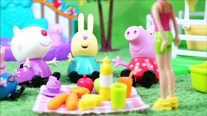 Pig George da Família Peppa Pig e sua Amiga Julia! Novelinha em Portugues Brinquedos Peppa Pig Toys