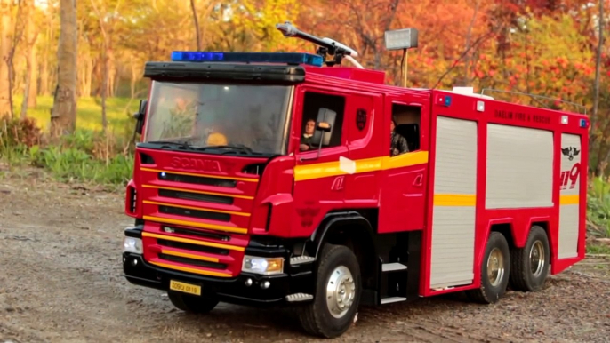 Realistic RC experience - 1/14 Scale Scania fire truck Fire Emergency Response