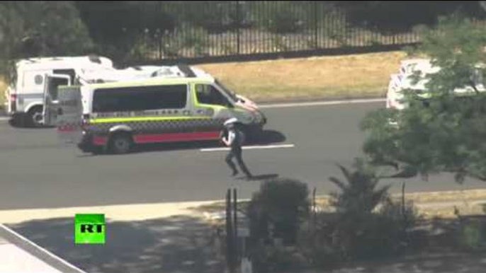 Australian police respond to shooting & potential hostage situation in Sydney