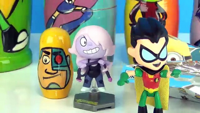 Cartoon Network Teen Titans Go Nesting Matryoshka Dolls, Stacking Cups with Robin, Starfire / TUYC