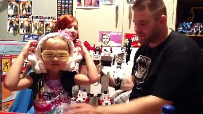 METROPLEX! Heel Wife and Grim review MASSIVE new Hasbro Generations titan class toy purchase