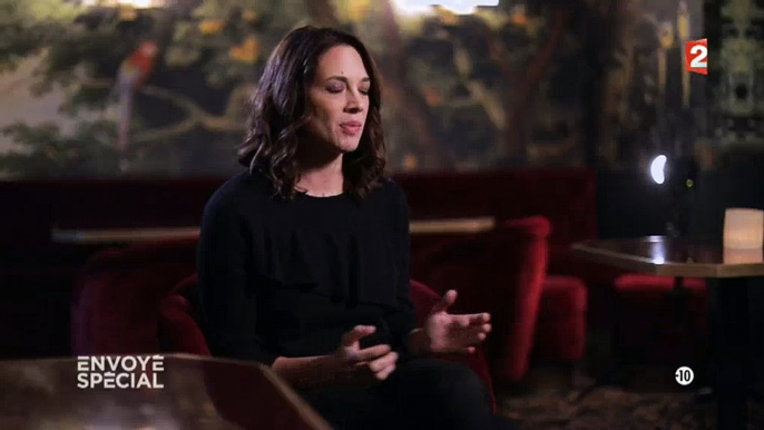 L'actrice Asia Argento revient dans "Envoyé Spécial" sur sa rencontre avec Harvey Weinstein - Regardez