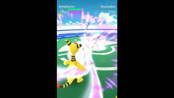 Pokémon GO Gym Battles!Sneasel,Politoed,Ampharos,Feraligatr,Espeon