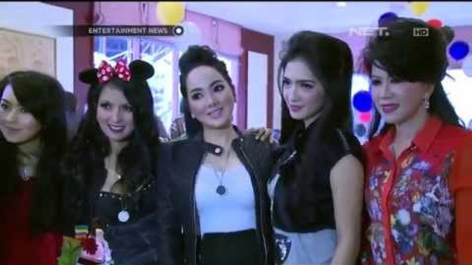 Selebriti yang menikah dibawah usia 21 tahun