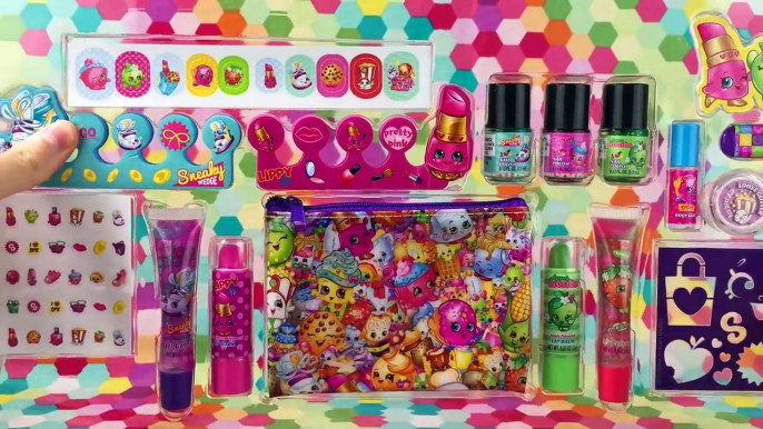 Shopkins Beauty Set Scented Lip Gloss Lippy Lips Lip Balm Cupcake Chic Glitter Nail Polish