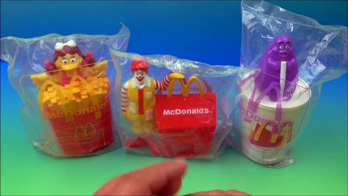 1998 McDONALDS CANDY DISPENSERS SET OF 3 HAPPY MEAL KIDS TOYS VIDEO REVIEW by FASTFOODTOYREVIEWS-W-9irlMc6aY