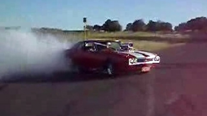 '67 supercharged camaro ss burnout