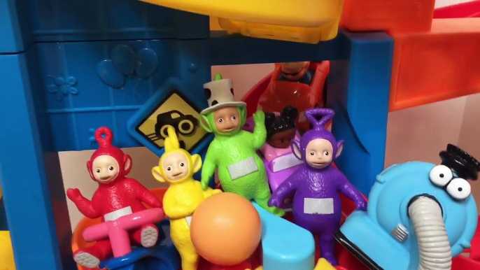 ROLLER COASTER Race Track Learning Colors with TELETUBBIES Toys!-d0_Ro4Nnidw