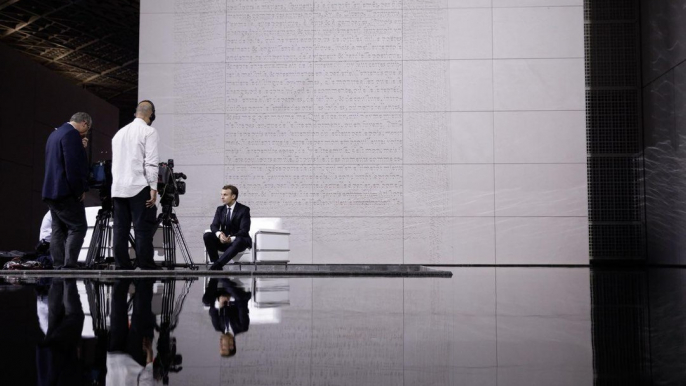 Interview du Président de la République, Emmanuel Macron, lors de l'inauguration du Louvre Abu Dhabi, Émirats arabes unies