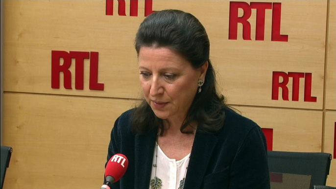 Agnès Buzyn annonce 50 millions d'euros supplémentaires pour les EHPAD