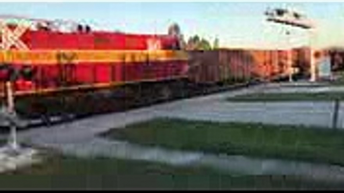 FEC TRAIN 109#3492@712am long train maybe pulling over 200 cars