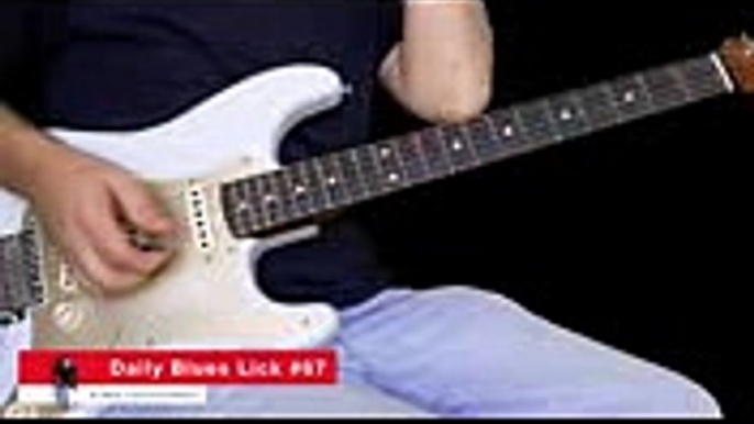 Tommy Emmanuel Blues Lick  -Daily Blues Licks #67