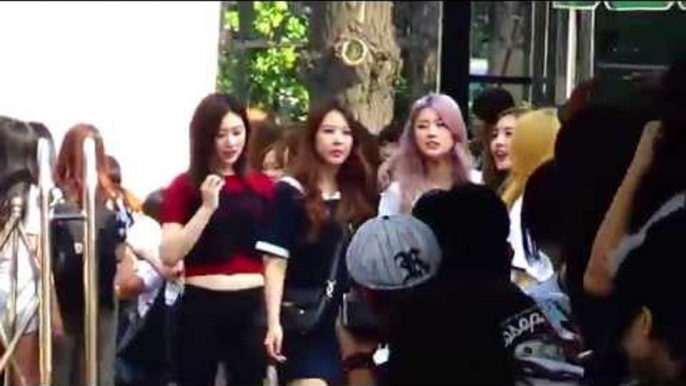 150814 SONAMOO arriving at Music Bank @Kpopmap