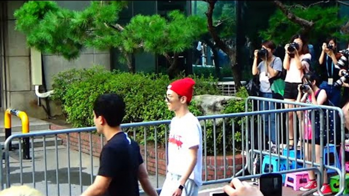 150807 SHINee arriving at Music Bank @Kpopmap