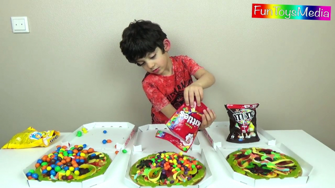 Gummy Candy Pizza Taste Challenge! Kids Fun Decorating and Tasting with M&M's Skittles and Haribo-9EET41_GGpw
