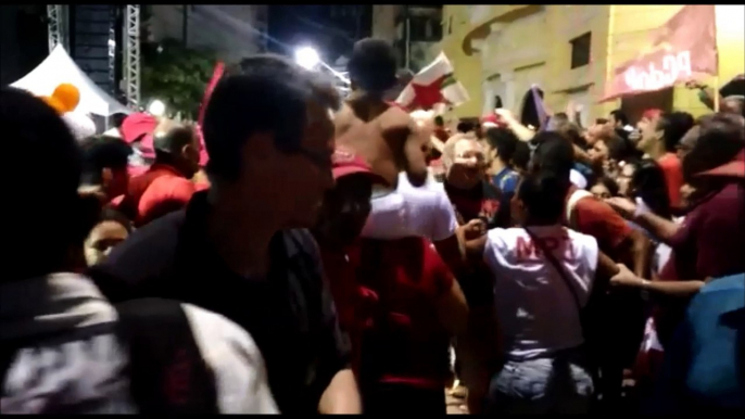 Lula vai embora da Praça Costa Pereira, no Centro de Vitória