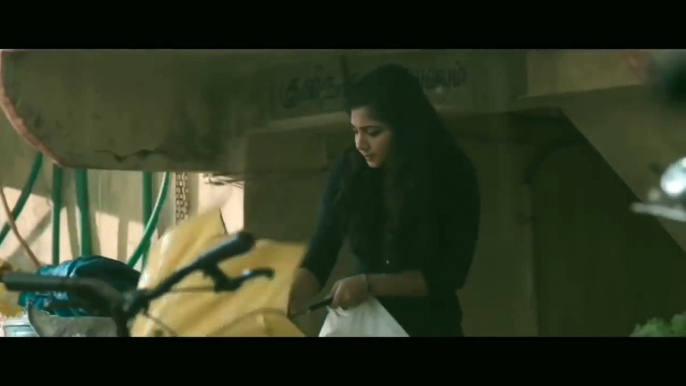 Umbrella | Whatsapp Status | Raining - Tamil Love Scenes | Madonna Sebastian Interview | Fun Time