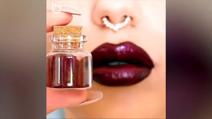 Lipstick Tutorial Compilation 2017  New Amazing Lip Art Ideas November 2017 _ Part 28-sOCpZAS2GgU