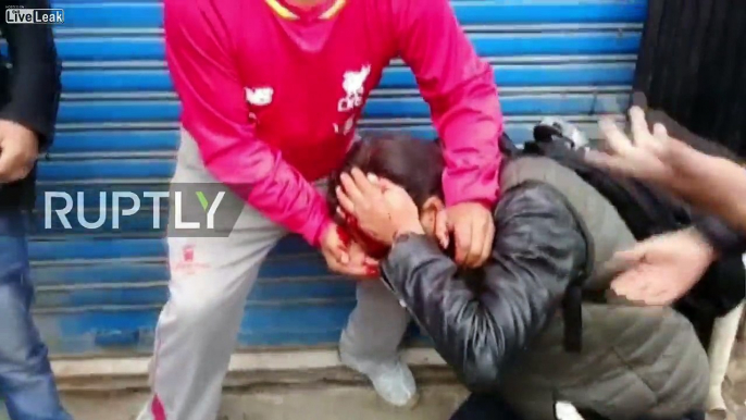 Bolivia: Clashes erupt as students face off with police in La Paz