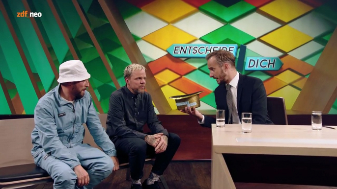 Entscheide dich! mit den Beatsteaks _ NEO MAGAZIN ROYALE mit Jan Böhmermann - ZDFneo-GwhefKWTvks