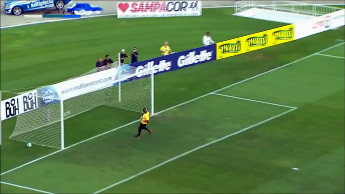 Ronaldinho outrageous 60-yard goal