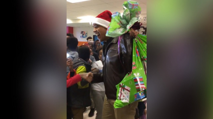 Barack Obama surprises children with Christmas presents