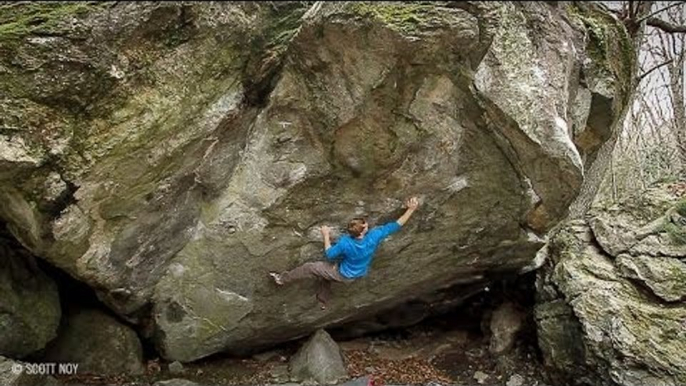 Nalle Hukkataival Climbs Mega Boulder Problem Gioia 8C+/V15 | EpicTV Climbing Daily, Ep. 228