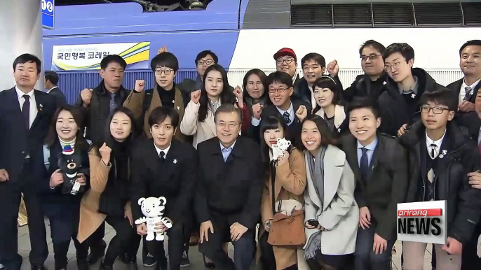 Lunch with South Korean President Moon Jae-in on exclusive presidential train to PyeongChang Winter Olympics