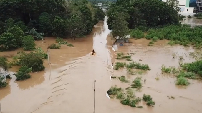 Residents Evacuated as Tropical Storm Vinta Brings Flooding to Southern Philippines