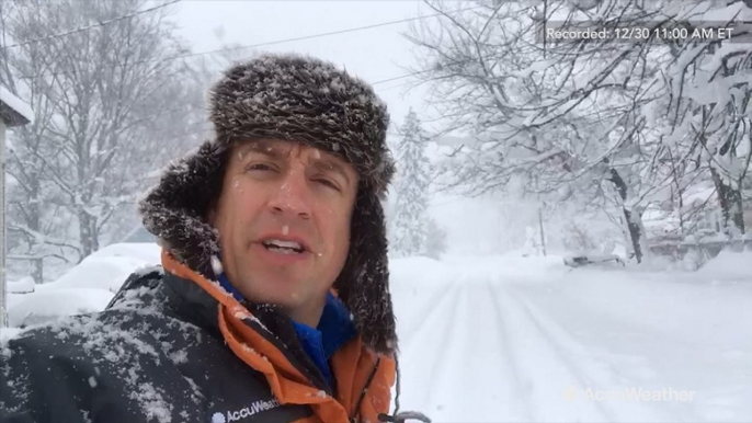 Reed Timmer reports another round of lake-effect snow piling in Erie, Pennsylvania