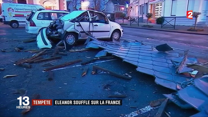 Toitures envolées, électricité coupée, arbres renversés, rues inondées : la tempête Eleanor a balayé la France