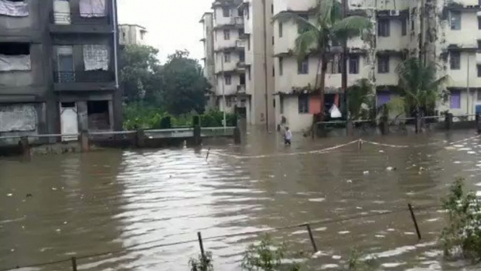 Heavy Rains Cause Widespread Flooding, Damage in Mumbai