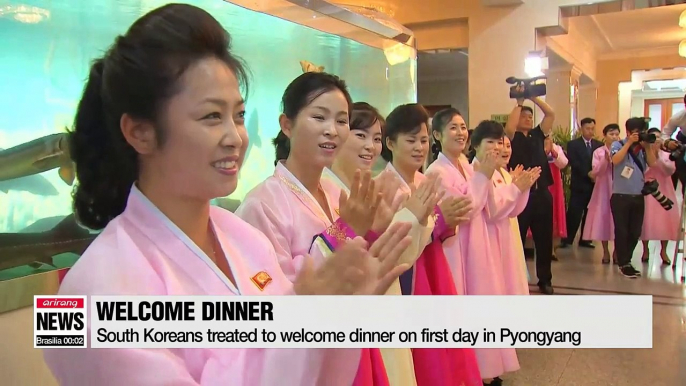 North Korea hosts welcoming dinner for South Korean officials, basketball players