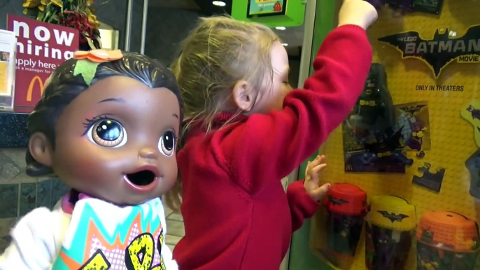 BABY ALIVE gets McDONALDS! Happy Meal SURPRISE! The Lilly and Mommy Show. The TOYTASTIC Sisters