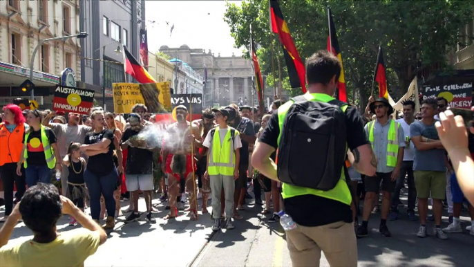 Masivas protestas en Australia contra el "Día de la Invasión"