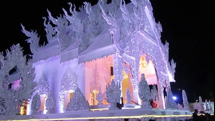 DESHAPRIYA PARK DURGA PUJA  PANDAL 2017 __  KOLKATA  DURGA PUJA 2017