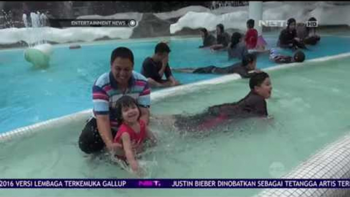 Keseruan Nizam Mengisi Waktu Liburan Berenang Bersama Keluarga