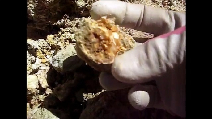 How to find Geodes - Smoky Quartz Crystals | Liz Kreate