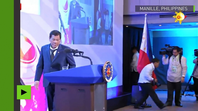 «Ne venez pas me faire chier avec la souveraineté de mon pays», Duterte met L'UE en garde