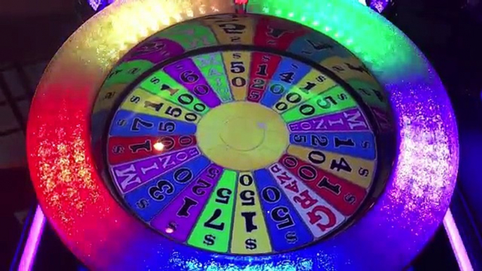 WHEEL OF FORTUNE DOUBLE DIAMOND SLOT MACHINE