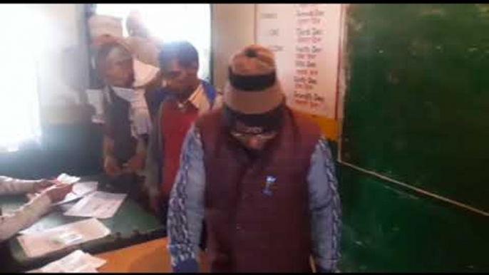 सिकंदरा उपचुनावः 12 बजे तक 19 फीसदी मतदान II voting continues in sikandra UP chunav, Kanpur