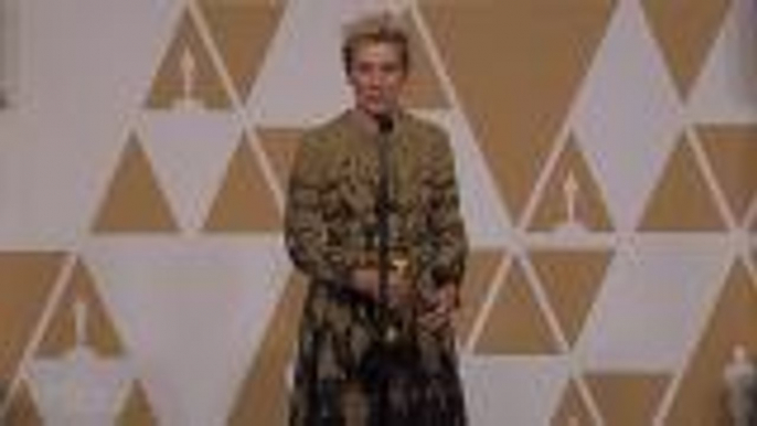 Frances McDormand: "Don't Give Me Any More Attention, It Will All Go to My Head" | Oscars 2018