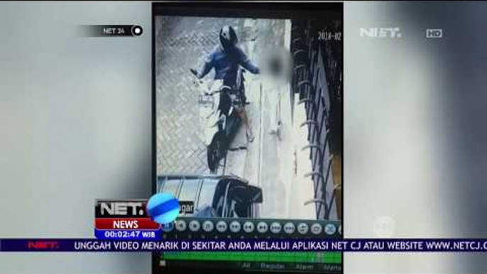 Pelaku Penjambretan Terhadap Anak Kecil Terekam Kamera CCTV - NET24