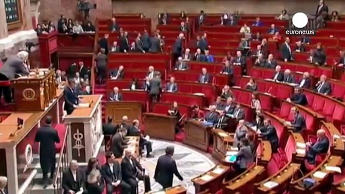 France: govt survives no-confidence vote called over controversial economy bill