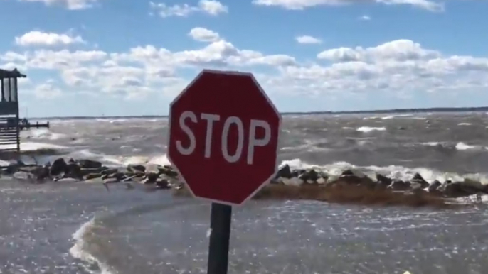 Nor'easter Brings Strong Winds, Flooding to North Carolina's Outer Banks