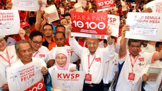 Pakatan launches manifesto, vows major reforms