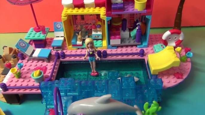 Mega Bloks Lego Khu Nghỉ Mát Tại Bãi Biển Của Búp Bê Barbie Và Shop Thú Cưng Pet Beach Boardwalk