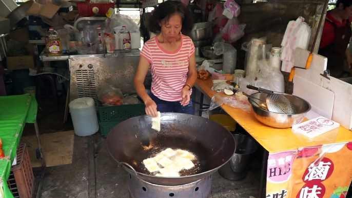Most Unique Street Food in Taiwan | RARE Taiwan Street Food Tour - Handmade BEST Taiwan Dumplings